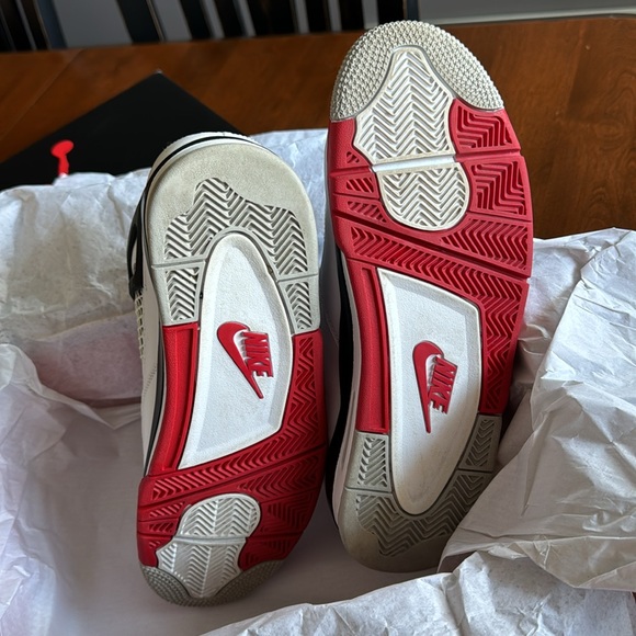 Air Jordan 4 Retro with BOX - Picture 12 of 13